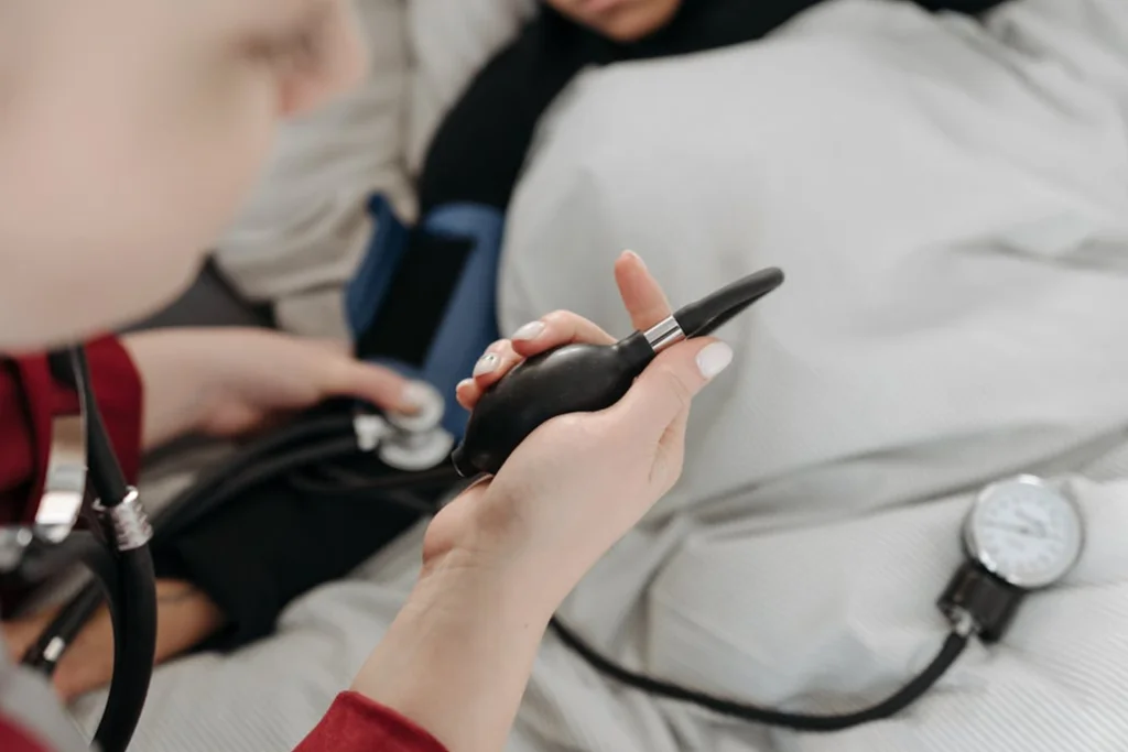 Distributor dan Supplier Alat Kesehatan (ALKES) Purwakarta Subang Karawang Jawa Barat Indonesia Sarana Ari Medika